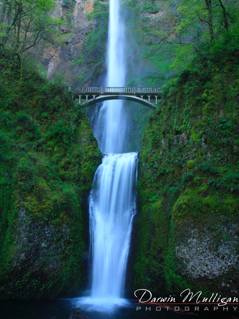 Multnomah-Falls-Columbia-River-Gorge-Oregon